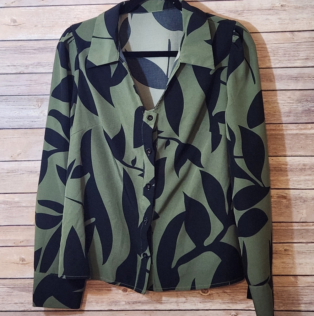 SHEIN Olive Green and Black Button-Front Top